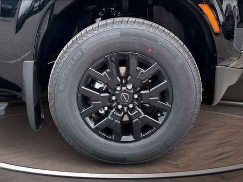 New 2026 Nissan Frontier SV image 12