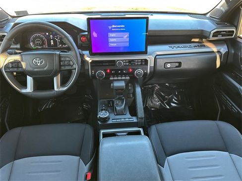 Used 2024 Toyota Tacoma TRD Off-Road image 21