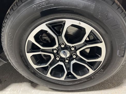 Used 2024 Ford Expedition XLT image 48