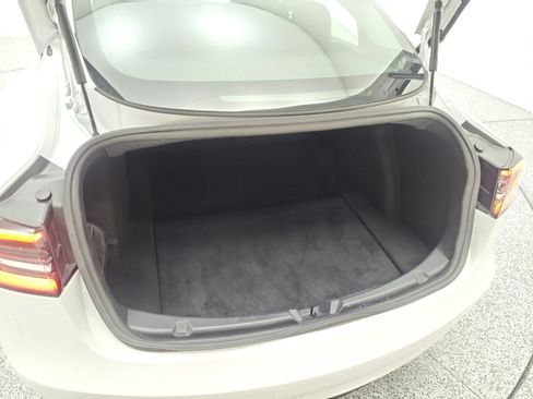 Used 2020 Tesla Model 3 Standard Range Plus RWD image 21