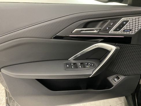 Used 2025 BMW X2 xDrive28i w/ Convenience Package image 11