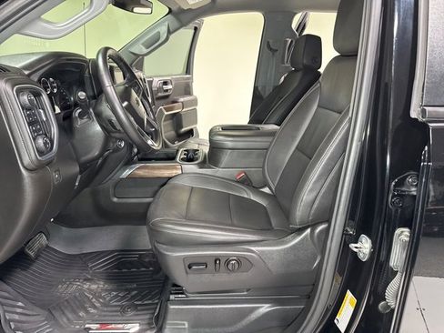 Used 2021 Chevrolet Silverado 1500 LT Trail Boss w/ Convenience Package II image 12