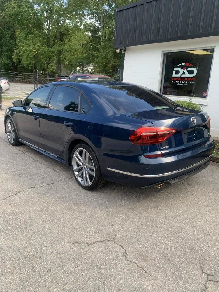 Used 2018 Volkswagen Passat 2.0T R-Line FWD image 6