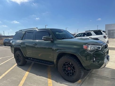 Used 2022 Toyota 4Runner TRD Off-Road Premium w/ TRD Black Wheel Package (TMS) image 3