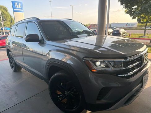 Used 2022 Volkswagen Atlas SE AWD/4WD image 3