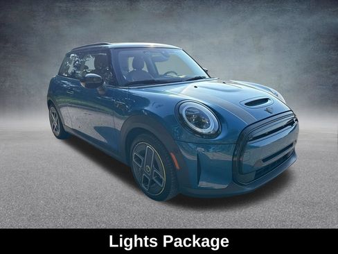 Used 2024 MINI Cooper SE FWD image 9