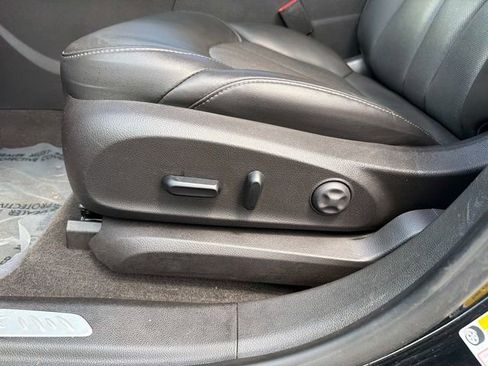 Used 2019 Buick Envision Essence image 20