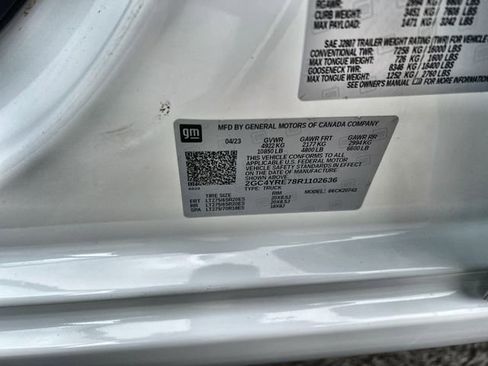 Certified 2024 Chevrolet Silverado 2500 High Country w/ Technology Package AWD/4WD image 33