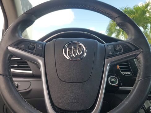 Used 2022 Buick Encore Preferred w/ Safety Package image 10