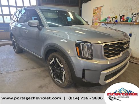 Used 2024 Kia Telluride S w/ S Sunroof Package image 4