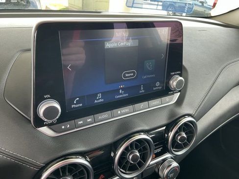 Used 2025 Nissan Sentra SV FWD image 23