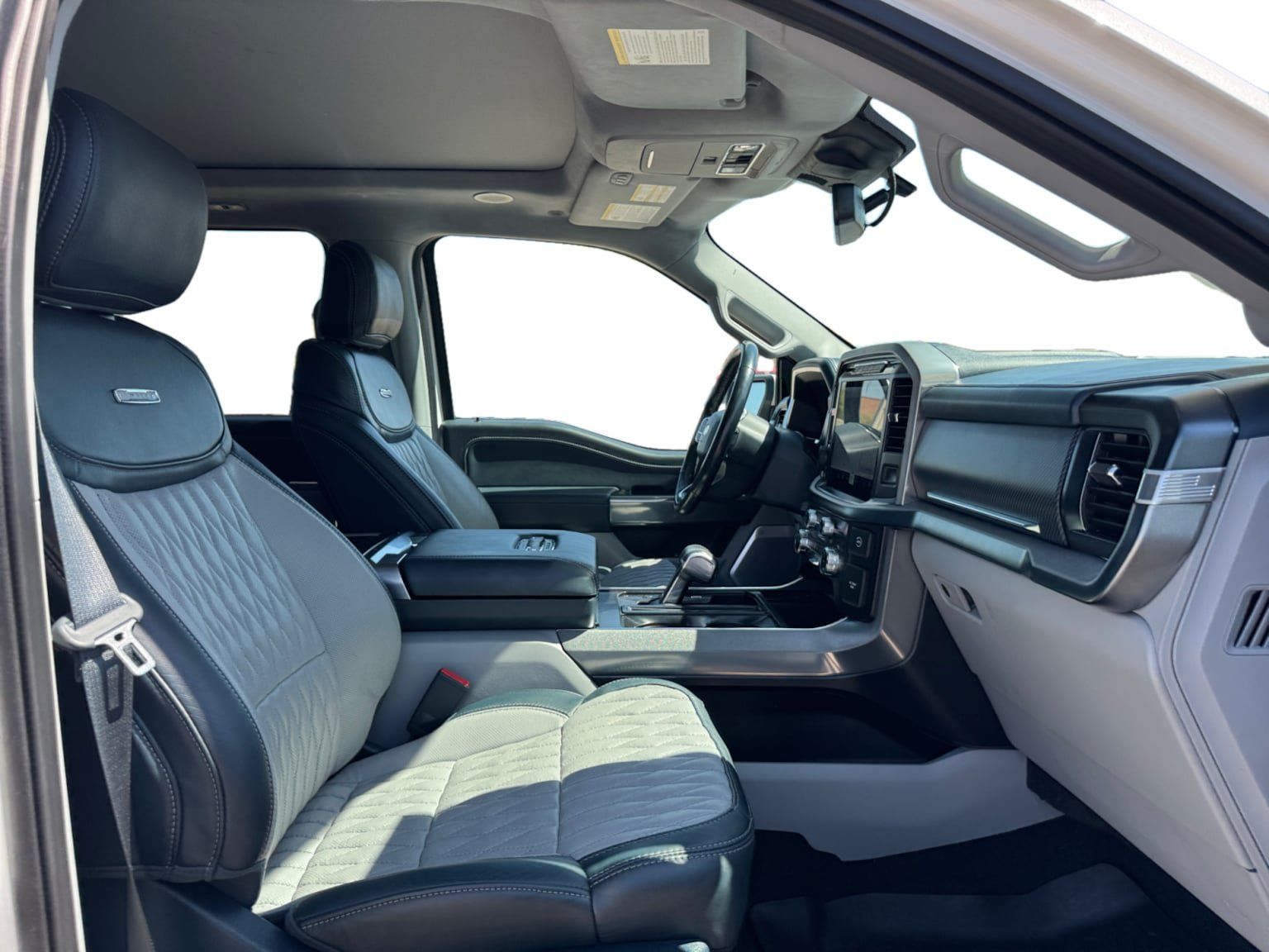 Used 2023 Ford F150 Limited AWD/4WD image 17