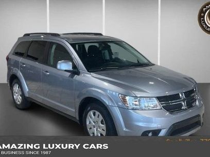 Used 2019 Dodge Journey SE