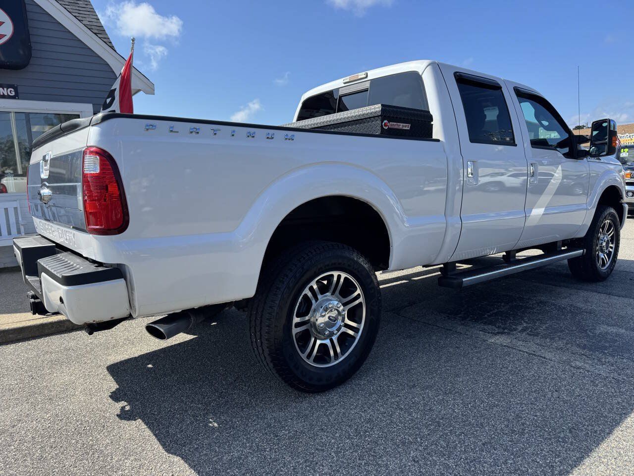 Used 2015 Ford F250 Platinum w/ FX4 Off-Road Package AWD/4WD image 13