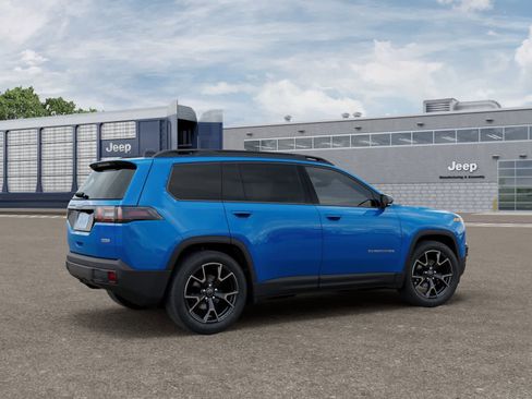 New 2026 Jeep Cherokee Overland image 4