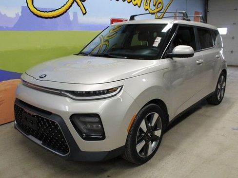 Used 2020 Kia Soul EX image 8