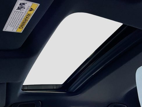 Used 2025 Honda Civic Sport image 21