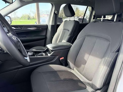 Used 2023 Jeep Grand Cherokee L Laredo w/ Luxury Tech Group I image 16