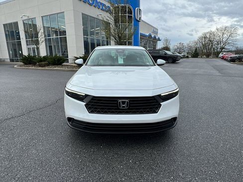 New 2025 Honda Accord LX image 9