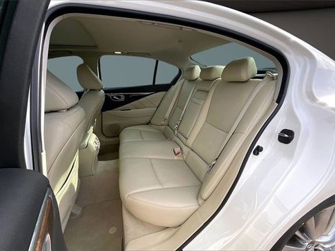 Used 2018 INFINITI Q50 Luxe w/ Essential Package (3.0T Luxe) image 24