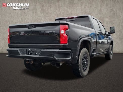 Used 2022 Chevrolet Silverado 2500 LTZ w/ LTZ Plus Package image 6