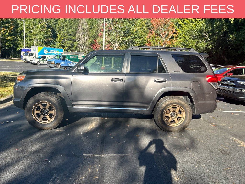 Used 2013 Toyota 4Runner Limited AWD/4WD image 5
