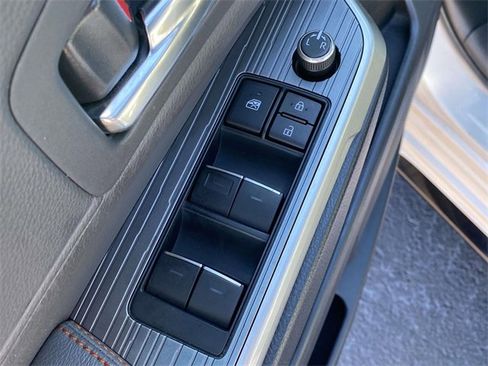 Used 2021 Toyota Sienna XSE image 17