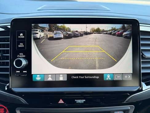 New 2026 Honda Ridgeline Black Edition image 9