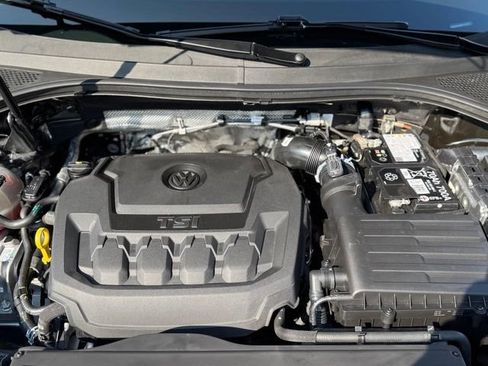 Used 2024 Volkswagen Tiguan SE R-Line AWD/4WD image 34
