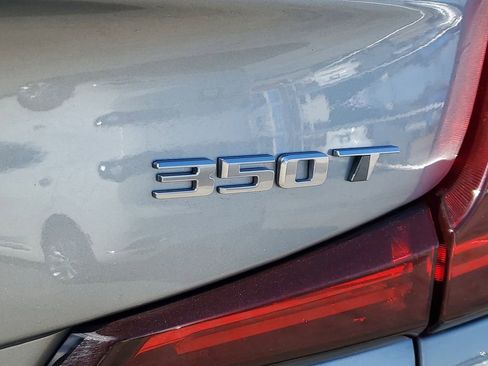 Used 2025 Cadillac XT4 Premium Luxury image 6