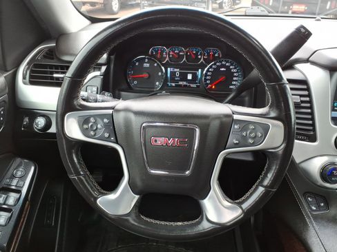 Used 2020 GMC Yukon XL SLT image 20