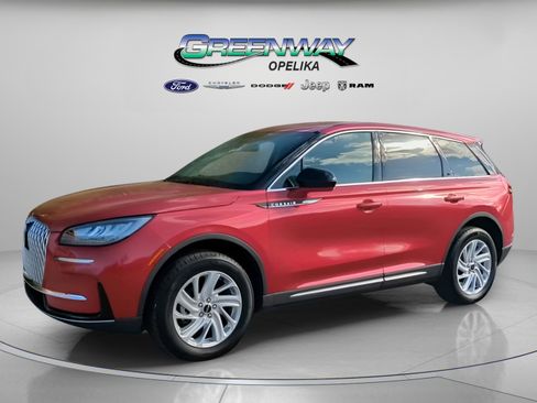 Used 2025 Lincoln Corsair FWD image 12