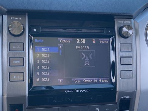 Used 2015 Toyota Tundra SR5 image 27