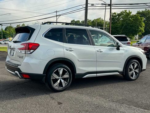 Used 2020 Subaru Forester Touring AWD/4WD image 3