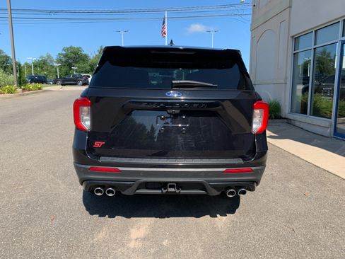 Used 2022 Ford Explorer ST AWD/4WD image 6