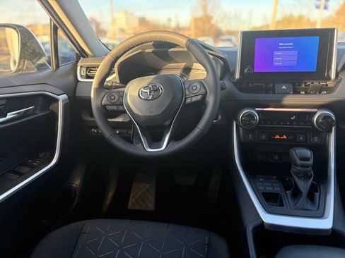 New 2025 Toyota RAV4 XLE image 23