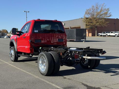 New 2026 Ford F450 XLT w/ XLT Value Package image 4