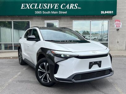 Used 2024 Toyota bZ4X XLE w/ Weather Package