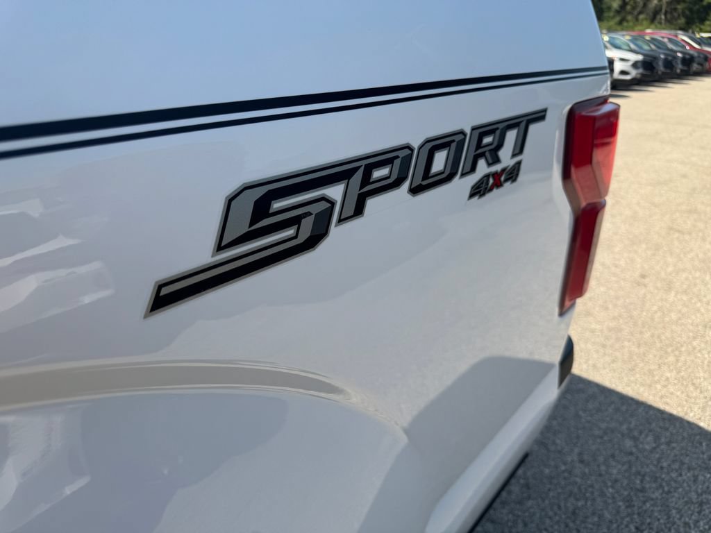 Used 2019 Ford F150 Lariat w/ Equipment Group 502A Luxury AWD/4WD image 16