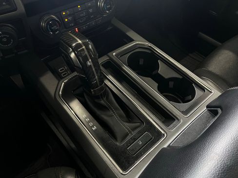 Used 2019 Ford F150 Raptor w/ Equipment Group 802A Luxury image 16