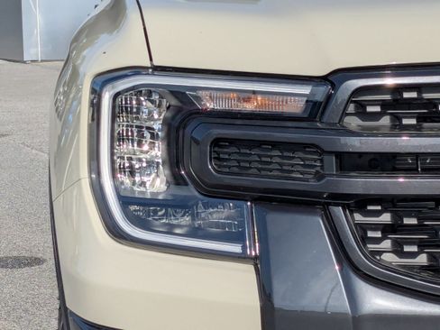 New 2025 Ford Ranger XLT w/ Equipment Group 301A High image 32