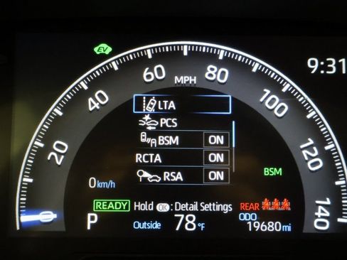 Used 2025 Toyota RAV4 XLE Premium w/ Weather Package AWD/4WD image 17
