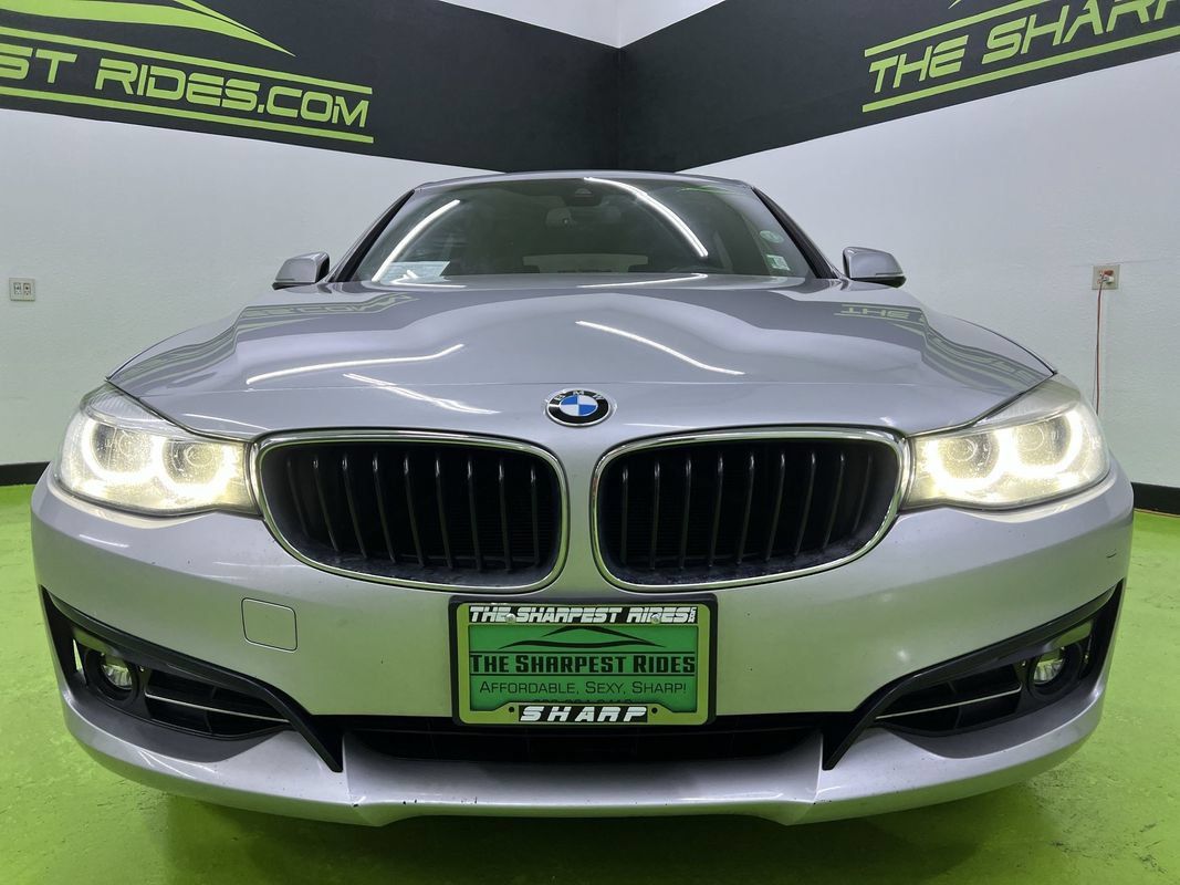 Used 2018 BMW 330i Gran Turismo xDrive w/ Premium Package AWD/4WD image 3