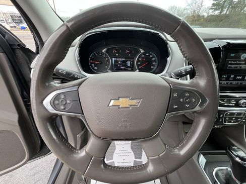 Used 2018 Chevrolet Traverse LT w/ LPO, Floor Liner Package image 12
