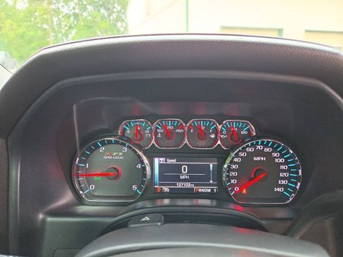 Used 2015 Chevrolet Silverado 2500 LTZ w/ LTZ Plus Package AWD/4WD image 31