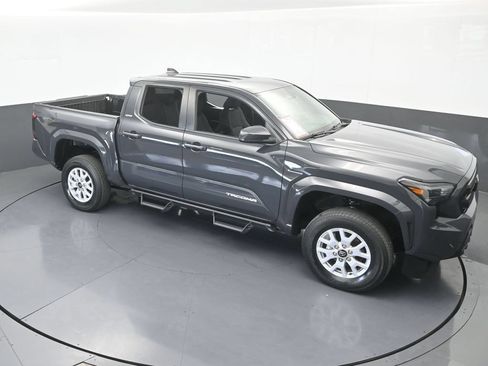 Used 2024 Toyota Tacoma SR5 RWD image 52