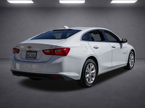 Used 2023 Chevrolet Malibu LT FWD image 3