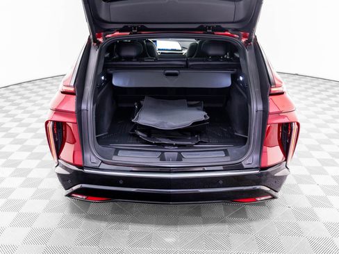Used 2024 Cadillac Lyriq Luxury w/ LPO, Floor Liner Package AWD/4WD image 37