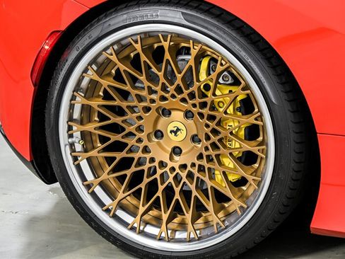 Used 2022 Ferrari F8 Tributo RWD image 17