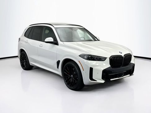 New 2026 BMW X5 xDrive40i w/ M Sport Package image 3